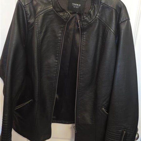 Torrid Faux Leather Collarless Moto Jacket 2X - Picture 2 of 6